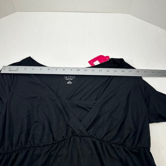 Isabel Maternity Women's Size XXL Top Deep V-Neck Nursing Black New With Tags - Picture 8 of 12